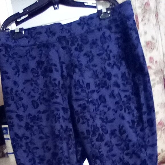 Flocked Straight Leg Jeans by Denim 24/7-sz 18W-Purple w/black flocking - Picture 6 of 10